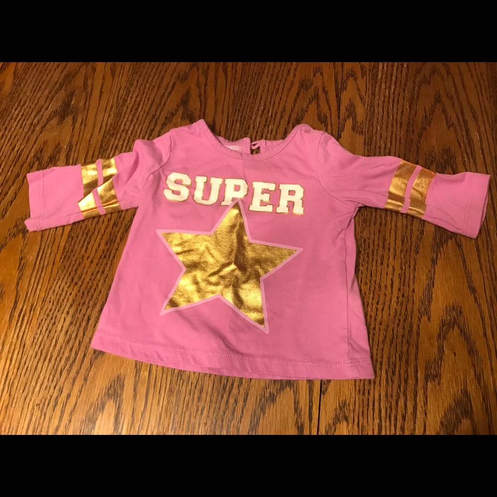 Long sleeved tee